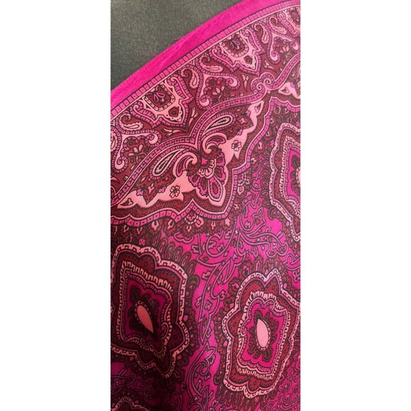 Vtg Scarf 100% Silk  Handmade Paisley Intricate Flaming Fuchsia Pink Deep Maroon - Picture 5 of 10